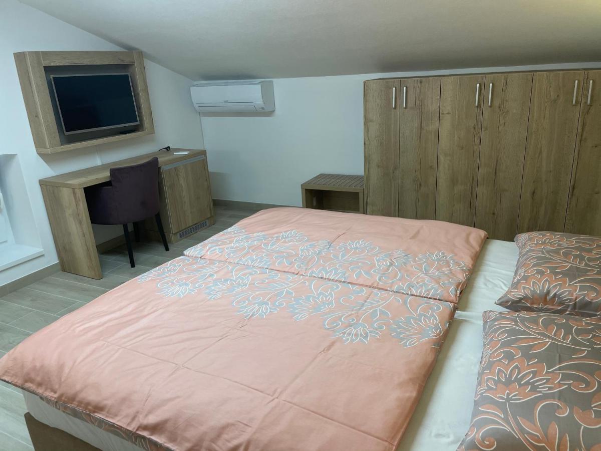 Villa Sanela Pobegi 외부 사진